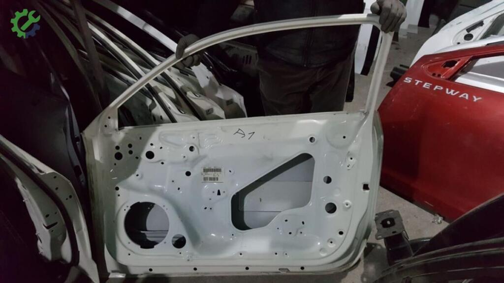 Audi A1 Sol Kapı çıkma parça
