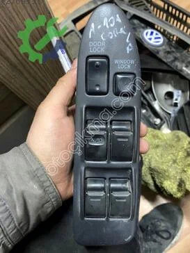 Toyota Corolla Cam Düğmesi çıkma parça
