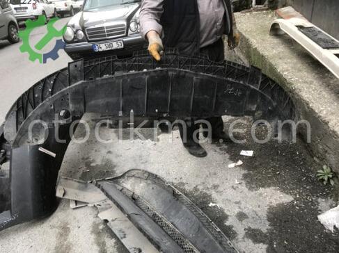 Mercedes-Benz A Serisi Ön Tampon çıkma parça
