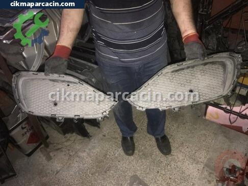 Mercedes-Benz A Serisi Sis Çerçevesi çıkma parça