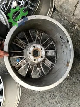 Audi A4 Jant çıkma parça