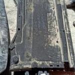 A4 SAĞ SOL MOTOR ALT MUHAFAZA AUDİ ORJİNAL ÇIKMA PARÇA