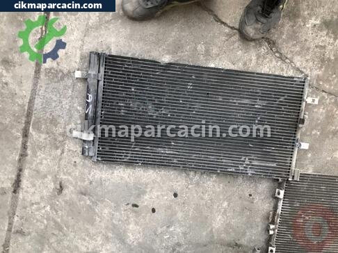 Audi A5 Klima Radyatörü çıkma parça