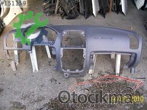 Hyundai Accent Torpido çıkma parça