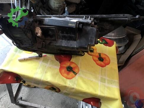 Hyundai Accent Far çıkma parça