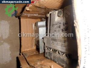 ACCENT ERA 1.5 DİZEL MOTOR BEYİNİ AİRBAG BEYİNİ  BOSCH 0281013147