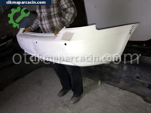 Hyundai Accent Arka Tampon çıkma parça