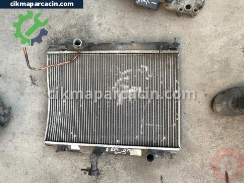 Hyundai Accent Su Radyatörü çıkma parça