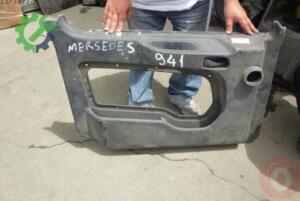 ACTROS SOL ÖN KAPI DÖŞEMESİ MERCEDES ORJİNAL ÇIKMA PARÇA