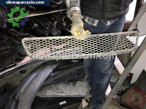Fiat Albea Tampon Izgarası çıkma parça