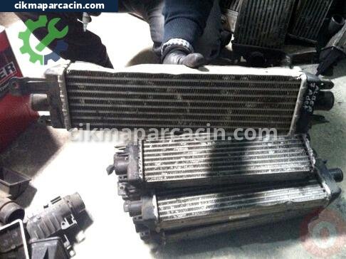 Fiat Albea Intercooler Radyatörü çıkma parça