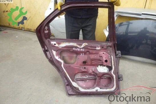 Alfa Romeo 156 Sol Arka Kapı çıkma parça