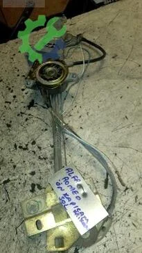 Alfa Romeo 145 Sol Ön Cam Krikosu çıkma parça