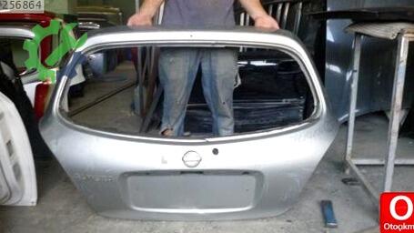 Nissan Almera Bagaj çıkma parça