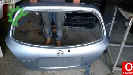 Nissan Almera Bagaj çıkma parça