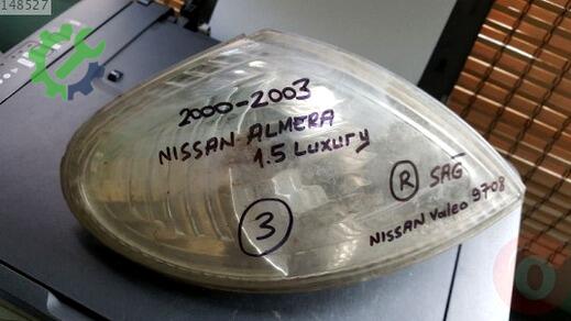 Nissan Almera Sinyal çıkma parça