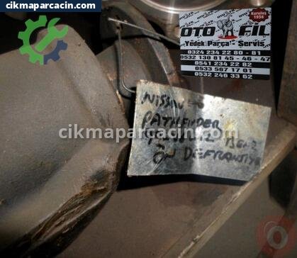 Nissan Pathfinder Defransiyel çıkma parça