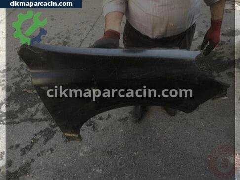 Opel Astra Sağ Ön Çamurluk çıkma parça