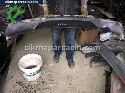 Opel Astra Tampon Spoyleri çıkma parça