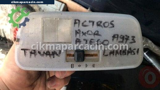 Mercedes-Benz Axor Tavan Lambası çıkma parça