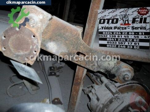 Audi 100 Serisi Arka Dingil çıkma parça