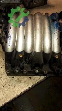 Audi A6 Emme Manifoldu çıkma parça