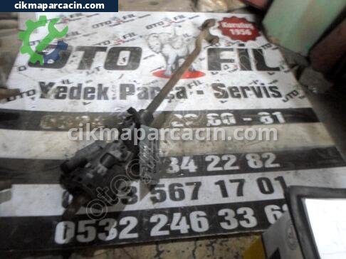 Audi A8 Direksiyon Mili çıkma parça
