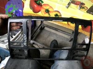 AUDİ TEYP ÇERÇEVESİ AUDİ ORJİNAL ÇIKMA PARÇA