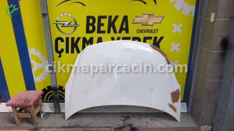 Opel Corsa Kaput çıkma parça