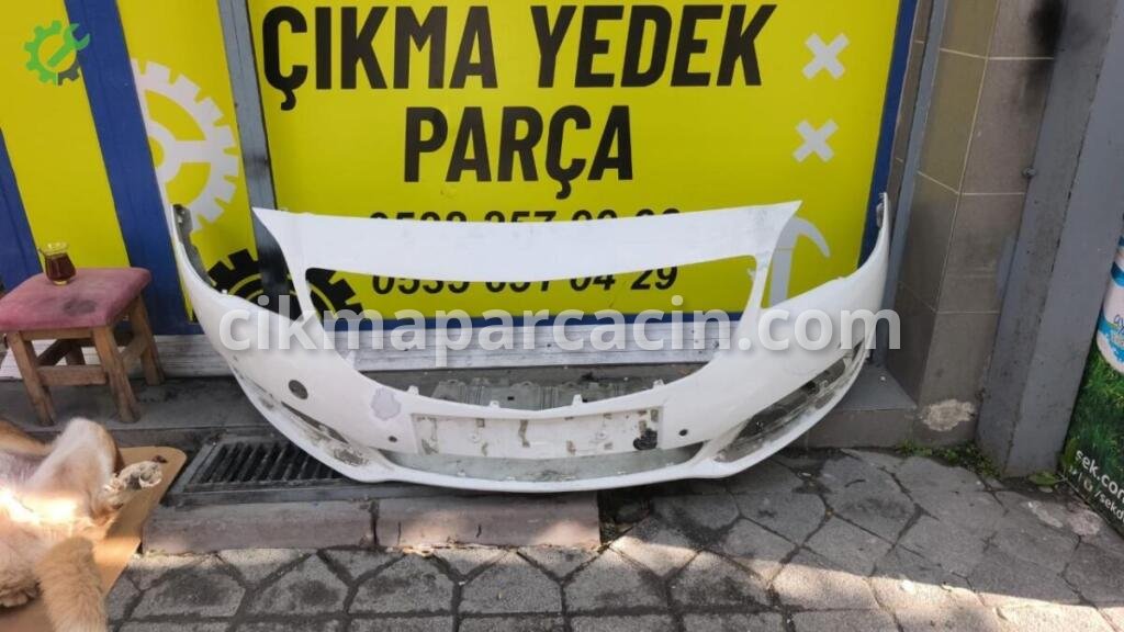 Opel Insignia Ön Tampon çıkma parça