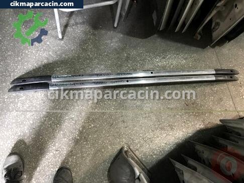 Citroen Berlingo Tavan Çıtası çıkma parça