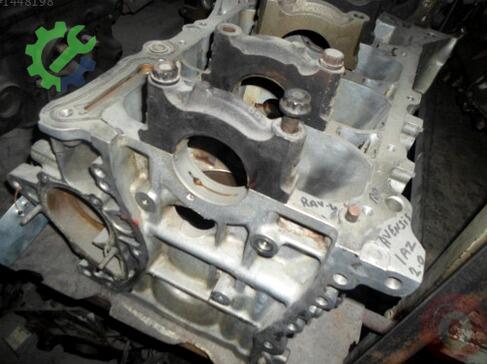 Toyota Avensis Blok çıkma parça
