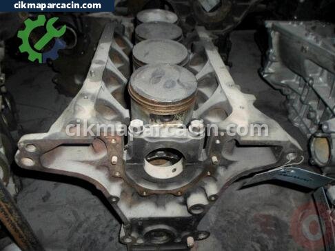 Toyota Corona Blok çıkma parça