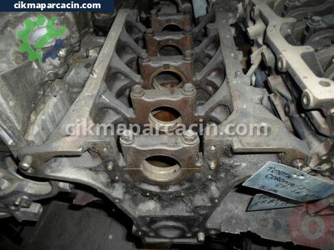 Toyota Corona Blok çıkma parça