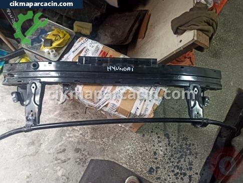 Hyundai Accent Arka Tampon Demiri çıkma parça