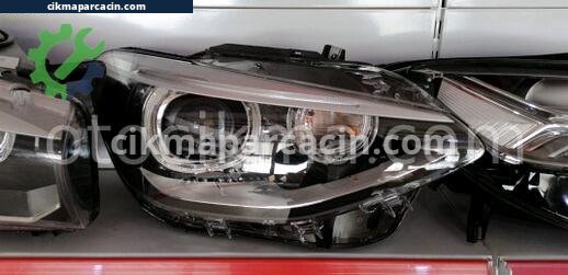 BMW 1 Serisi Xenon Far çıkma parça