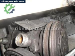 BMW E30 5.18İ BENZİNLİ KLİMA KOMPRESÖRÜ