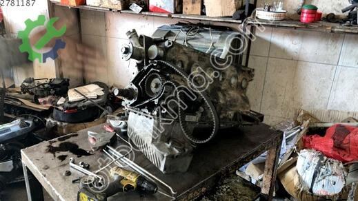 BMW 5 Serisi Yarım Motor çıkma parça