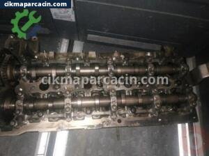 BMW X5 F10 F11 F02 SİLİNDİR KAPAĞI 11127810463