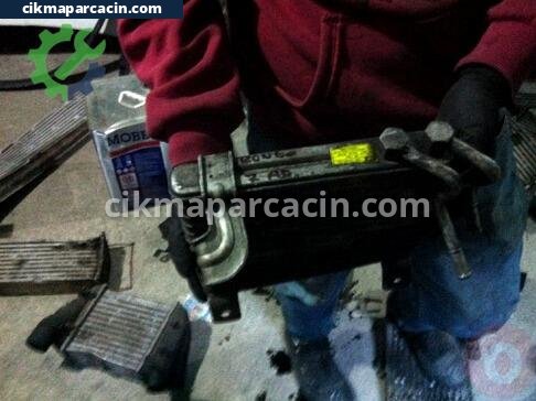 Kia Bongo Intercooler Radyatörü çıkma parça