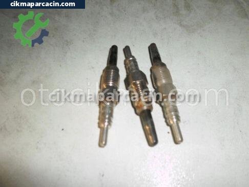 Audi 80 Serisi Buji çıkma parça