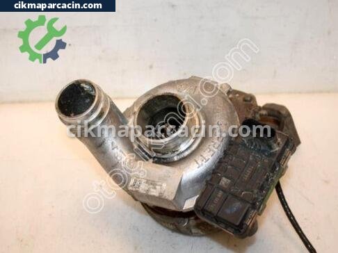 Mercedes-Benz 320 Turbo çıkma parça