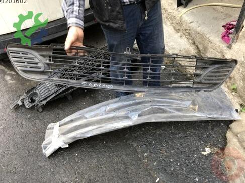 Citroen C4 Tampon Izgarası çıkma parça