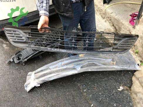 Citroen C4 Tampon Izgarası çıkma parça