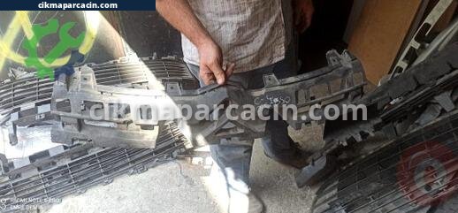 Citroen C4 Ön Bakalitler çıkma parça