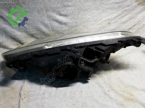 Citroen C4 Sağ Ön Far çıkma parça