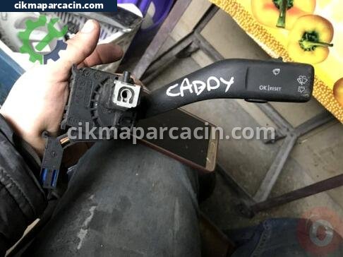 Volkswagen Caddy Silecek Kolu çıkma parça