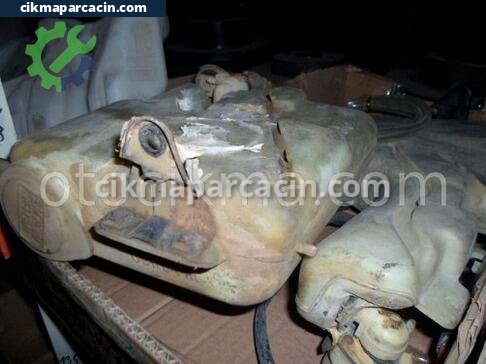 Toyota Hilux Cam Krikosu çıkma parça