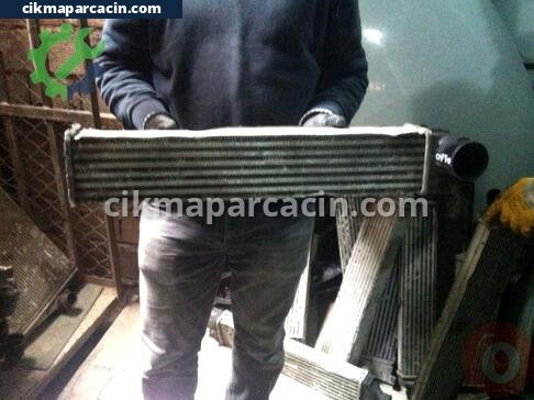Chevrolet Captiva Intercooler Radyatörü çıkma parça