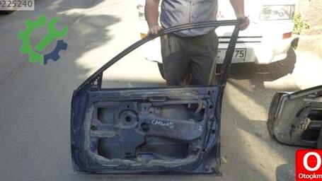 Mitsubishi Carisma Sağ Ön Kapı çıkma parça